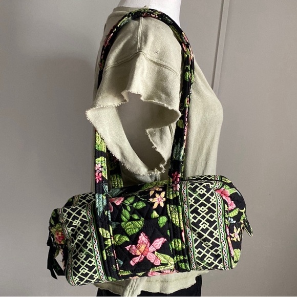 Rarely available Vera Bradley Retired Little Betsy Botanical Floral handbag - Picture 3 of 6